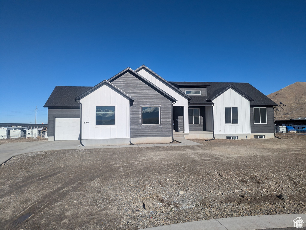 8260 N STRASSER CT #429 Lake Point, UT 84074