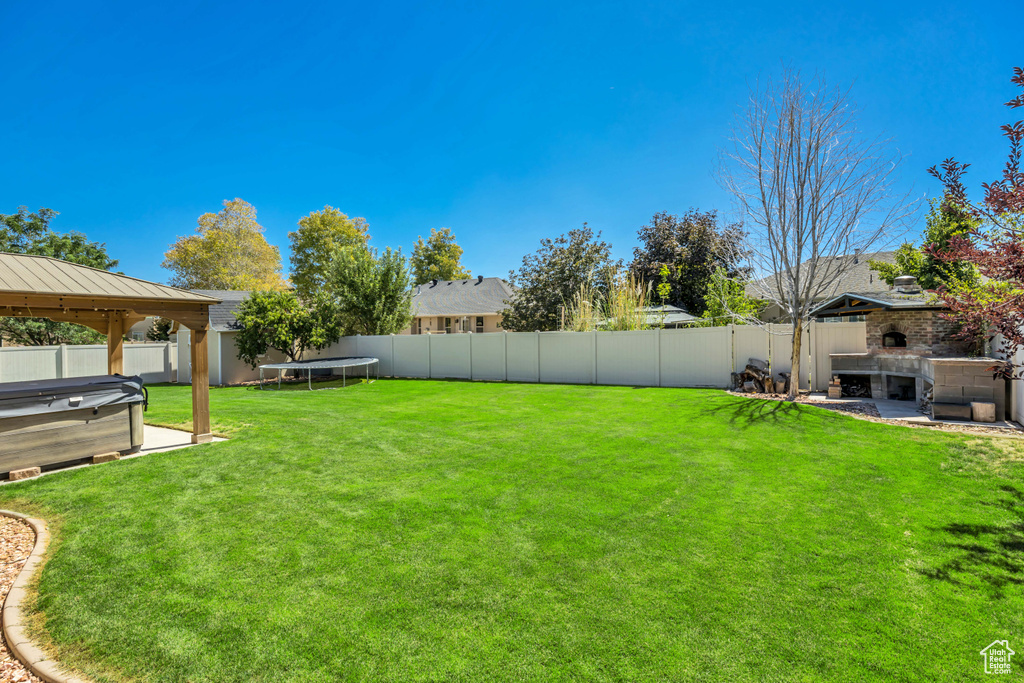 Photo 7 for MLS #2106203 at 5541 W Bellagio Way