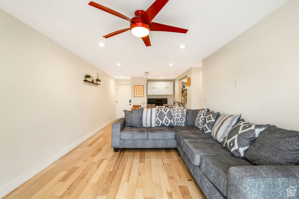 Photo 6 for MLS #2106212 at 339 E 600 South #1201