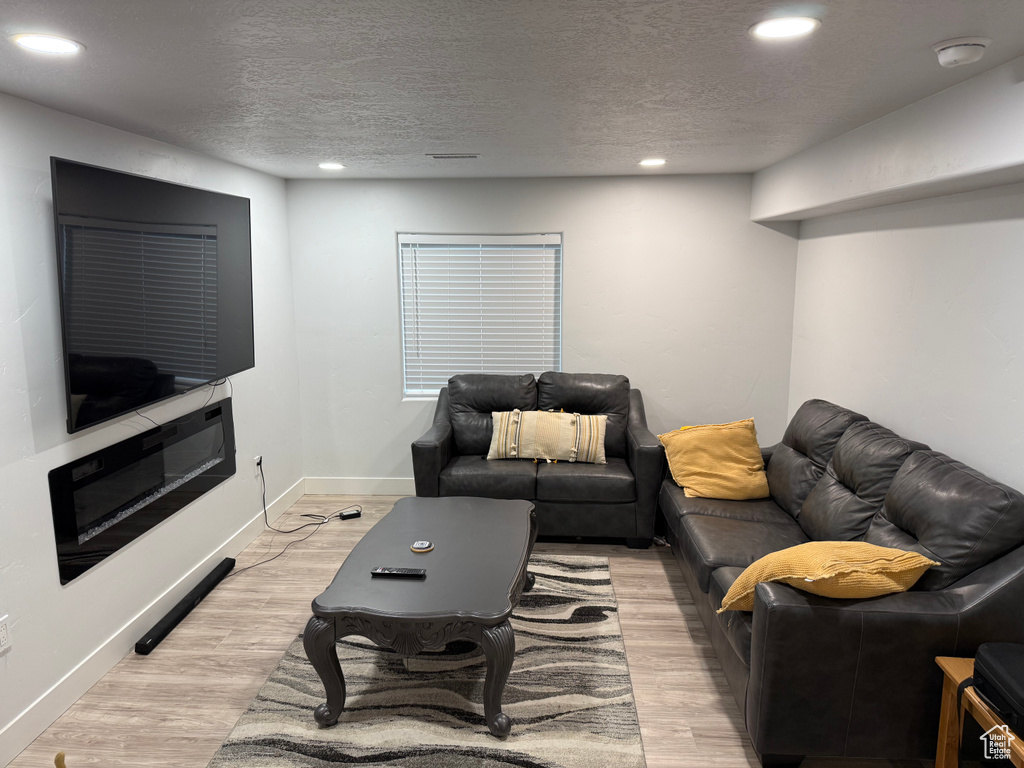 1913 S 525 W Syracuse, UT 84075