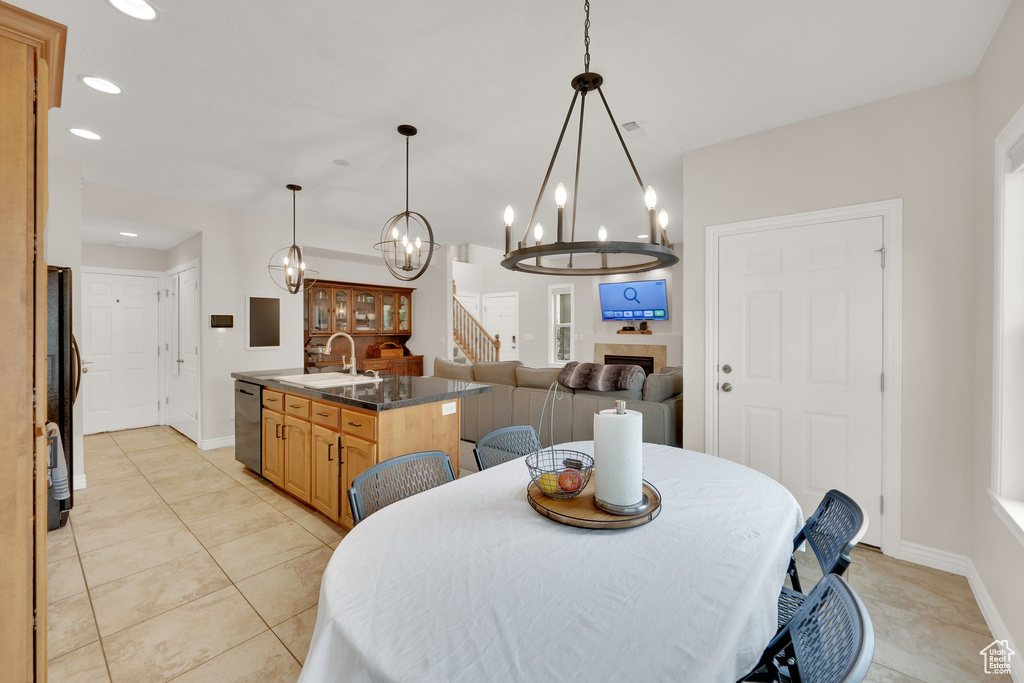 Photo 9 for MLS #2106216 at 974 E Tuscan Park Ln