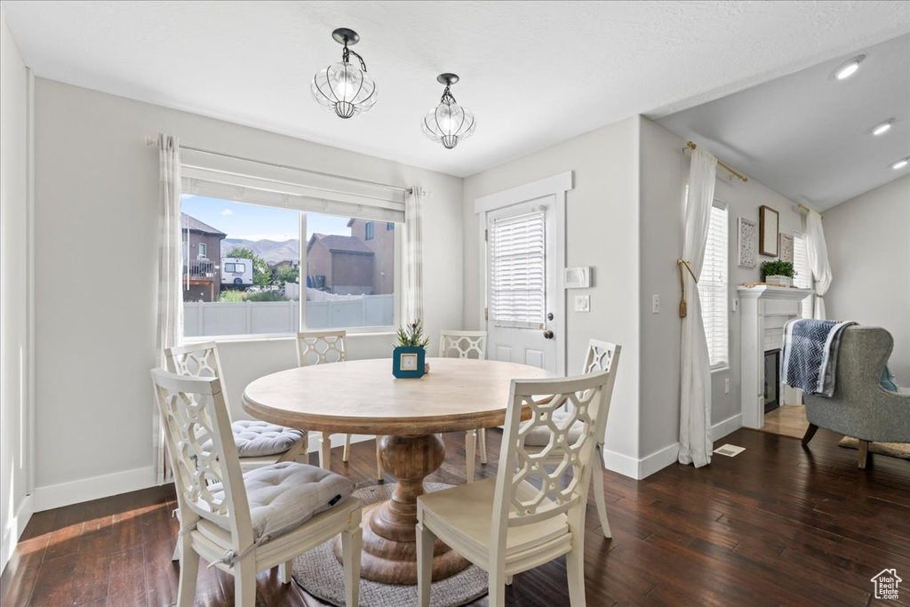 Photo 11 for MLS #2106217 at 771 W Meadow Side Dr