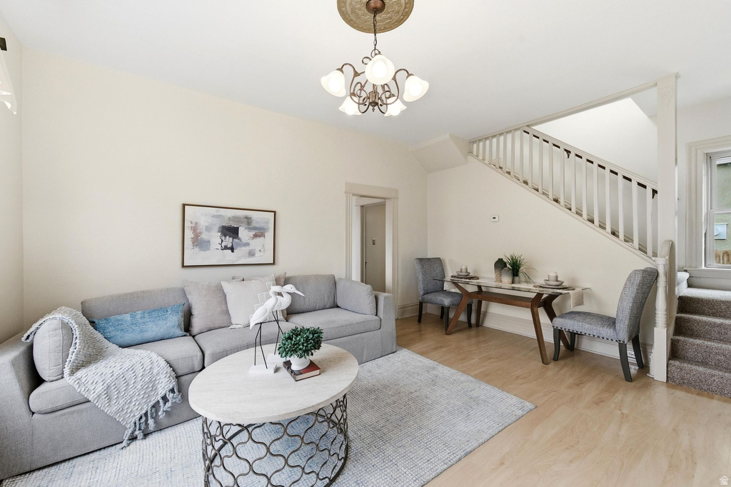 1133 E MILTON AVE Salt Lake City, UT 84105