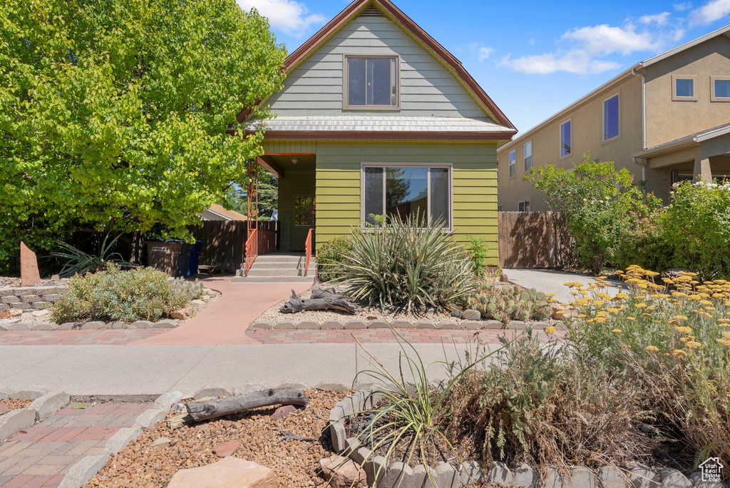 Photo 34 for MLS #2106224 at 1133 E Milton Ave