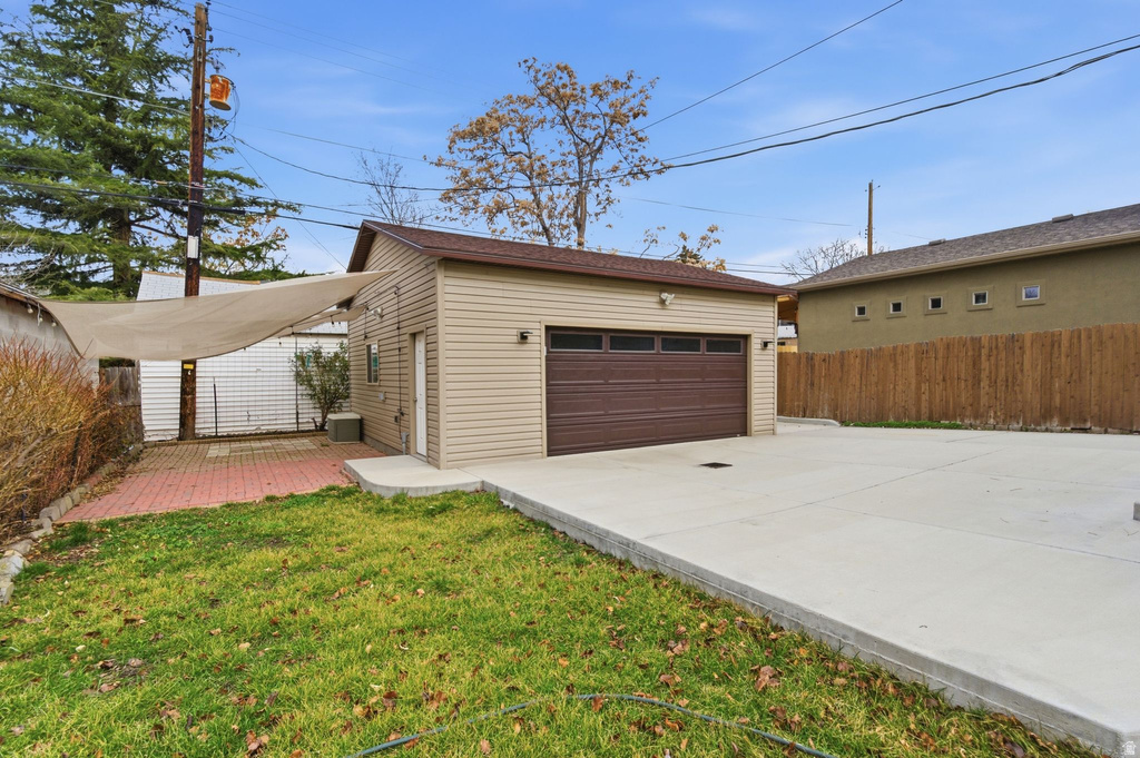 1133 E MILTON AVE Salt Lake City, UT 84105