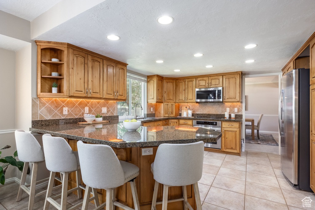 8535 SENDA CIR Sandy, UT 84093