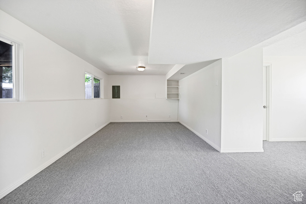 365 WILLOW DR Logan, UT 84321