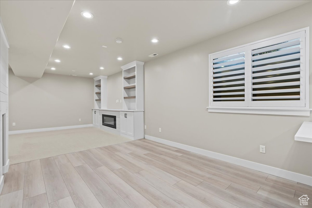 7492 W ABERFORD DR West Jordan, UT 84081