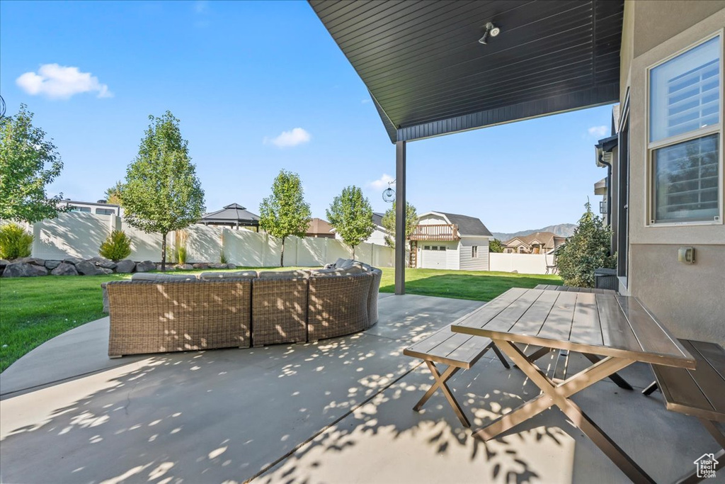 7492 W ABERFORD DR West Jordan, UT 84081