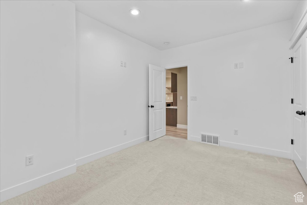 7492 W ABERFORD DR West Jordan, UT 84081