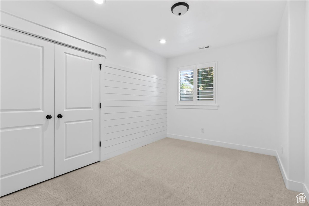 7492 W ABERFORD DR West Jordan, UT 84081