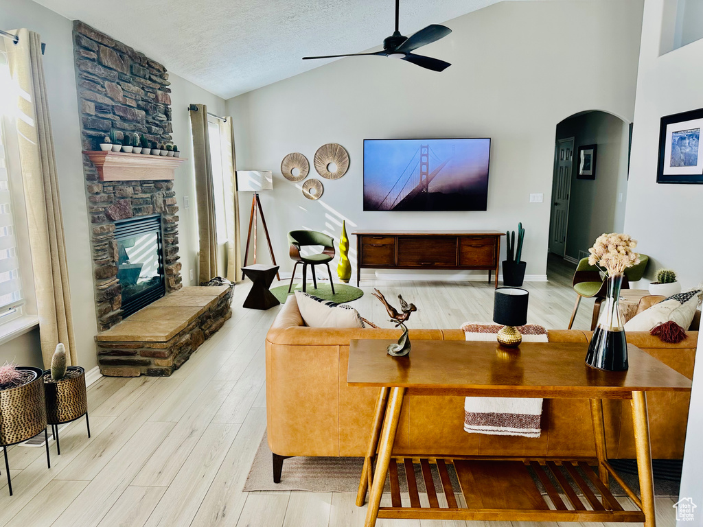 Photo 7 for MLS #2106257 at 676 S 620 East