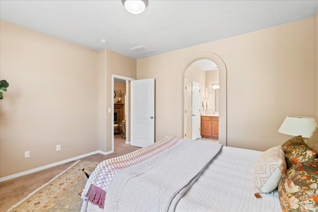 916 W FOXBORO DR North Salt Lake, UT 84054