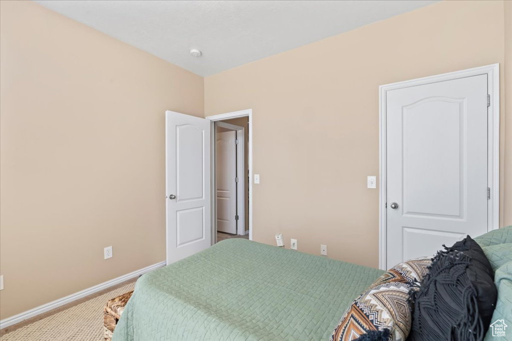 916 W FOXBORO DR North Salt Lake, UT 84054