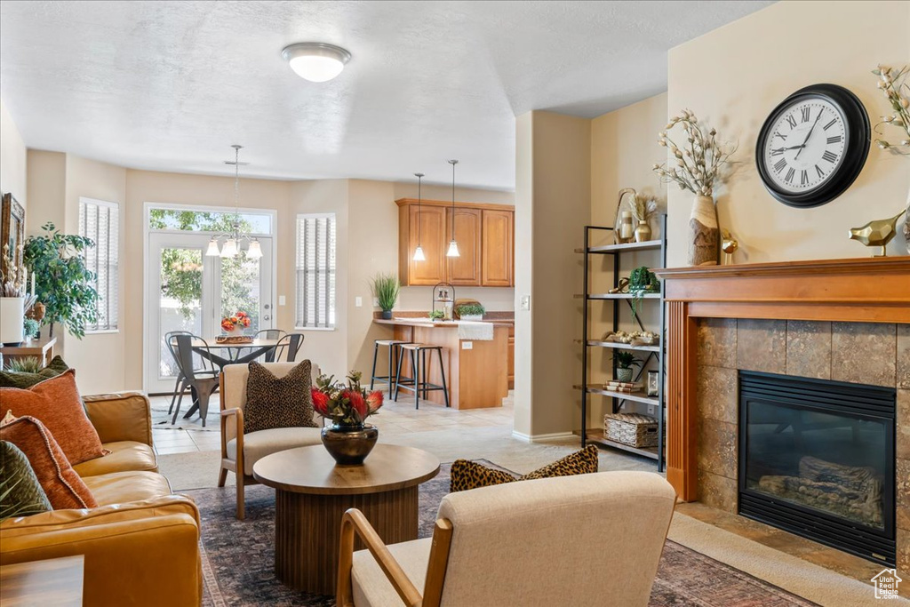 916 W FOXBORO DR North Salt Lake, UT 84054