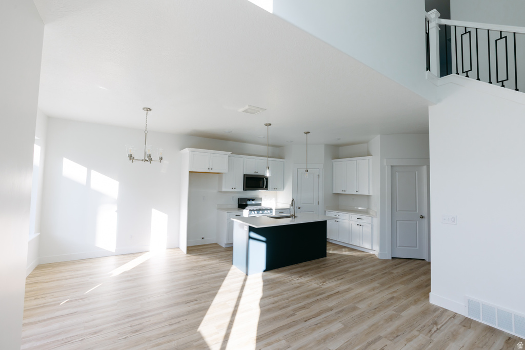 2943 N RED VELVET LN #2358 Saratoga Springs, UT 84045