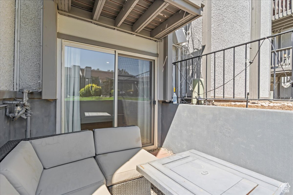 Photo 24 for MLS #2106277 at 415 E Creekside Cir #B
