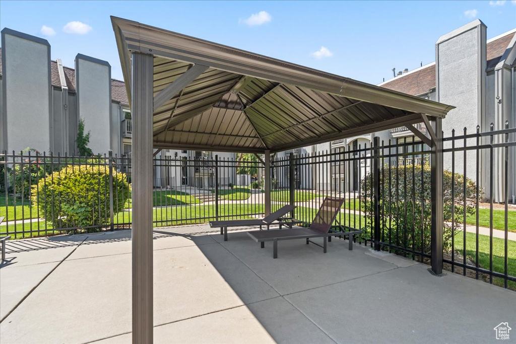 Photo 27 for MLS #2106277 at 415 E Creekside Cir #B