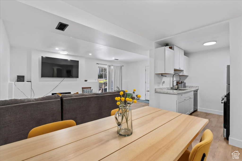 Photo 10 for MLS #2106277 at 415 E Creekside Cir #B
