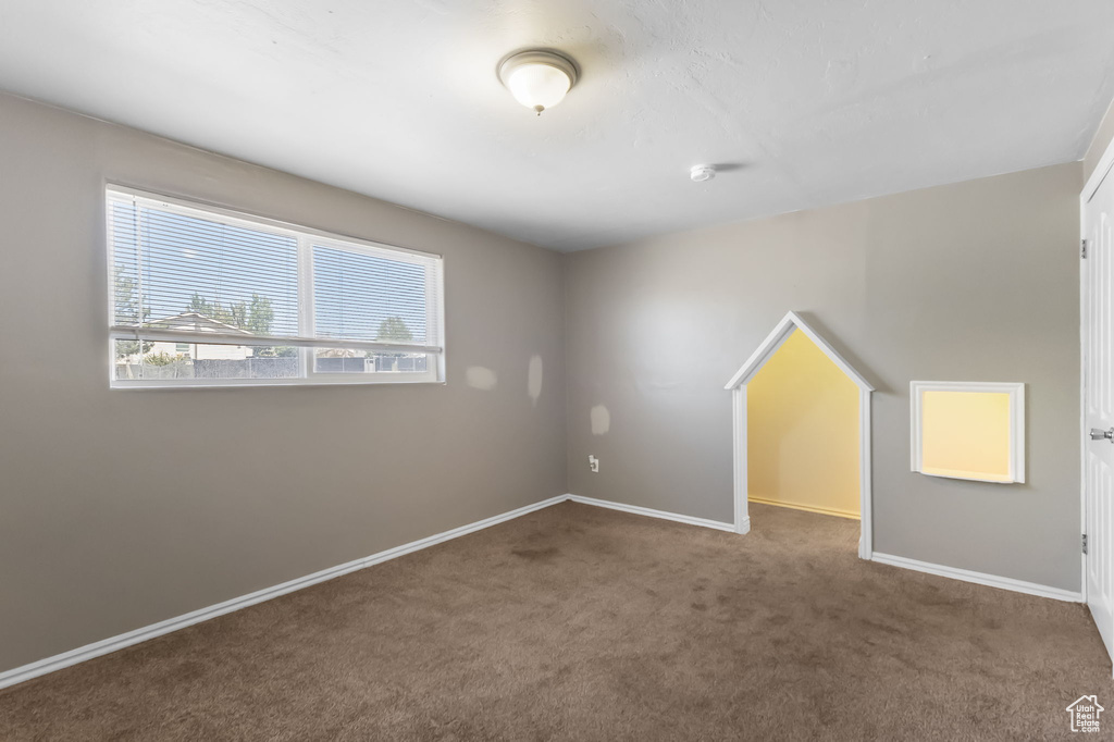 3923 W 5700 S Roy, UT 84067