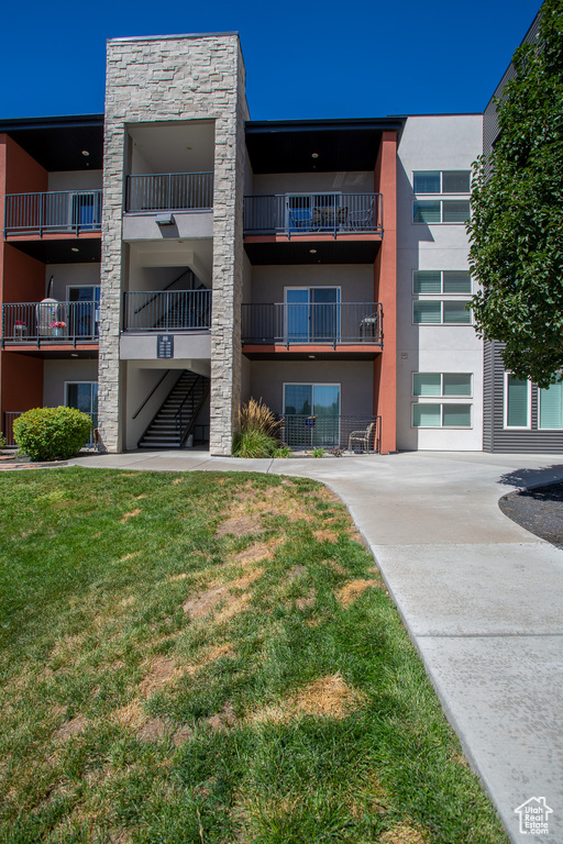 Photo 3 for MLS #2106285 at 875 S Depot St #A335