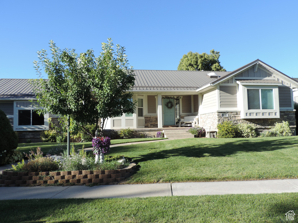 Photo 2 for MLS #2106291 at 235 E 1100 North