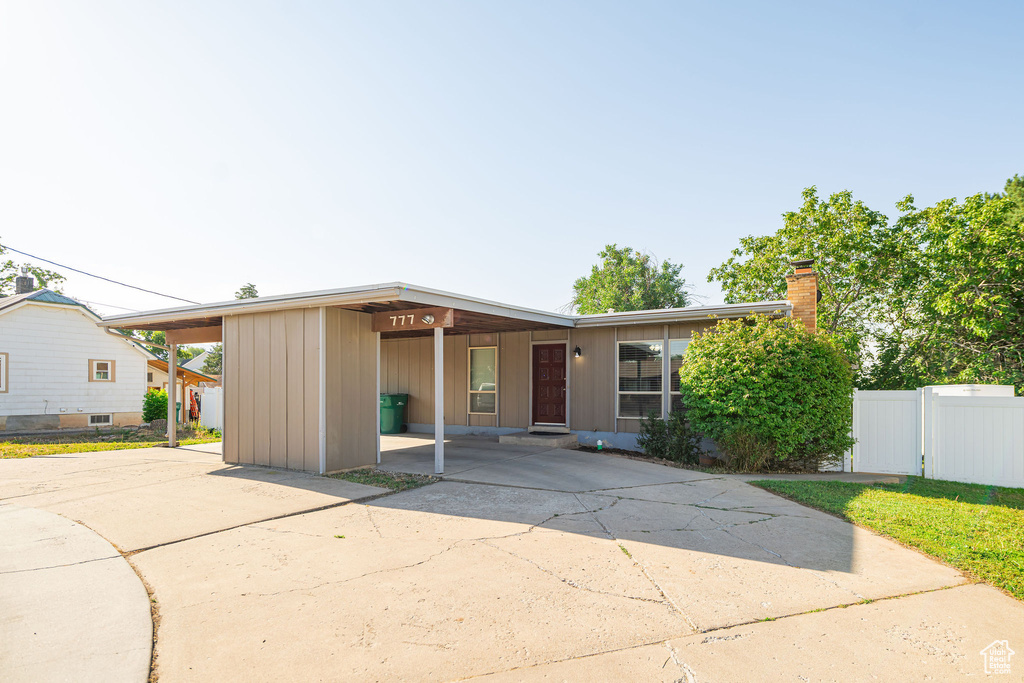Photo 3 for MLS #2106292 at 777 W 300 North