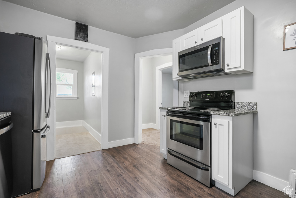 Photo 12 for MLS #2106296 at 2938 S Cyprus Ln