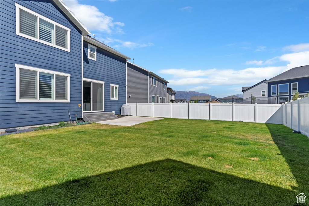 313 W SNOWBERRY DR Saratoga Springs, UT 84045
