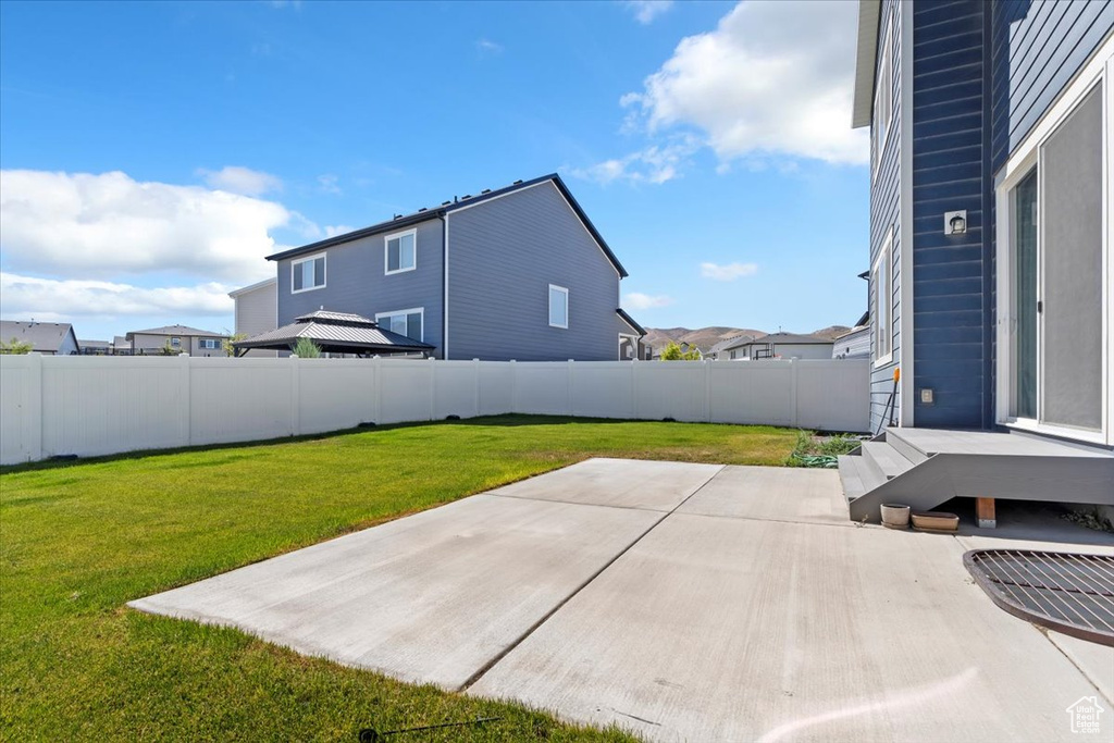 313 W SNOWBERRY DR Saratoga Springs, UT 84045
