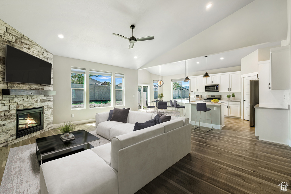 Photo 11 for MLS #2106305 at 507 W 2030 North