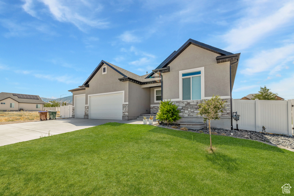 Photo 2 for MLS #2106305 at 507 W 2030 North