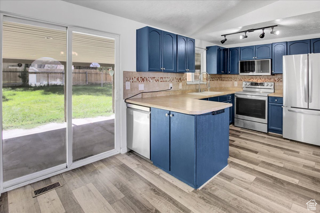 7873 W BRITTAIN DR Magna, UT 84044