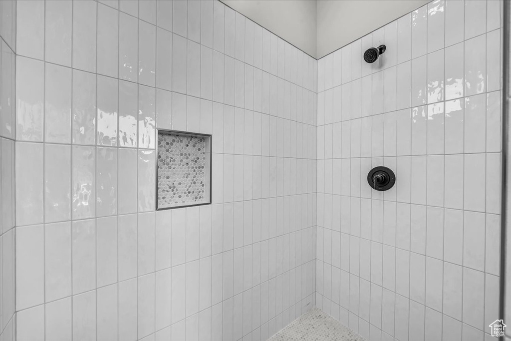 Photo 15 for MLS #2106318 at 1873 W 350 North