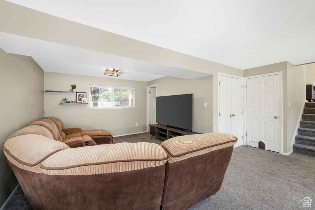 Photo 19 for MLS #2106321 at 1085 E Grove Creek Dr
