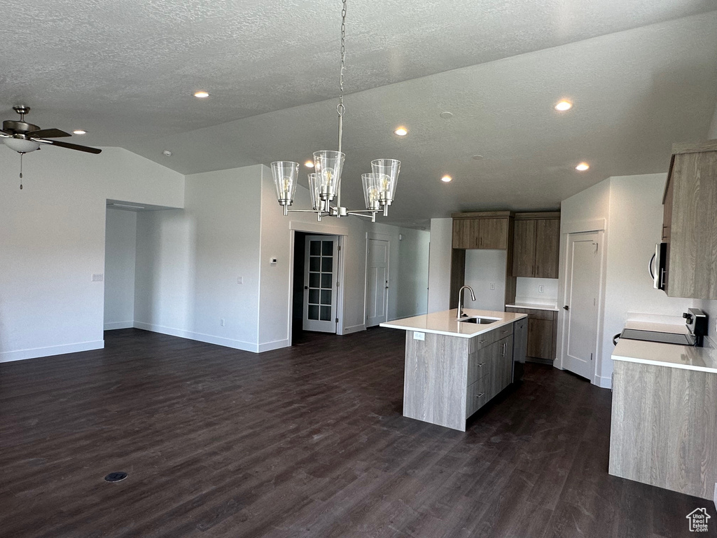 Photo 13 for MLS #2106323 at 2686 S 2440 West #101