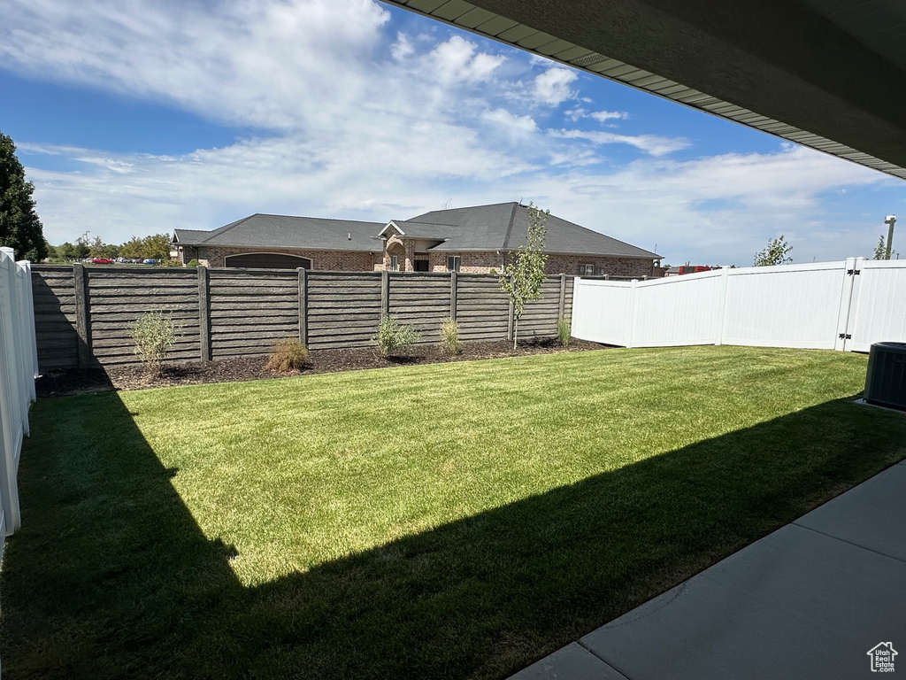 Photo 11 for MLS #2106323 at 2686 S 2440 West #101
