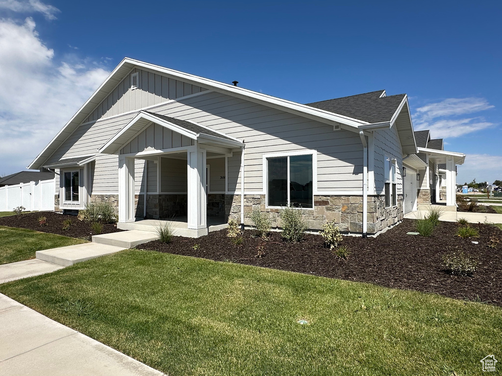 Photo 3 for MLS #2106323 at 2686 S 2440 West #101
