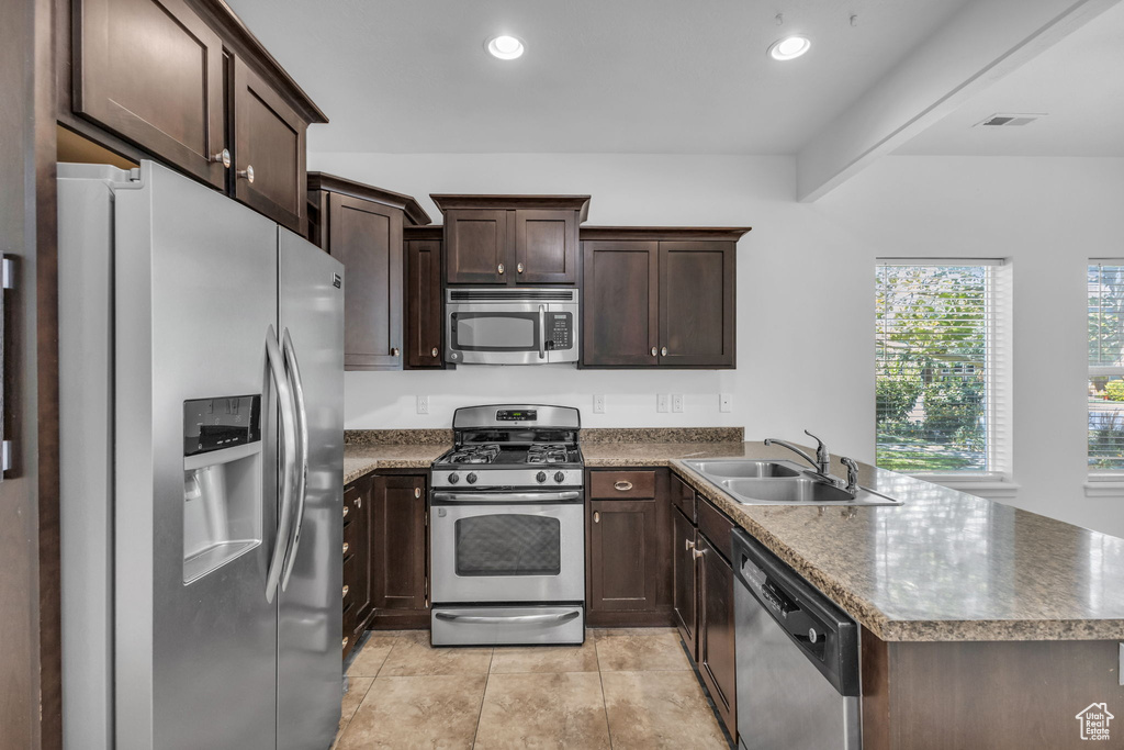 3753 W LILAC HEIGHTS DR South Jordan, UT 84095