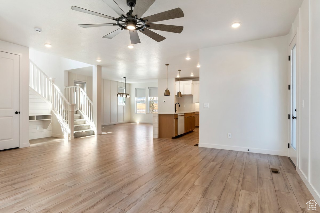 11488 S BINGHAM RIM RD South Jordan, UT 84009