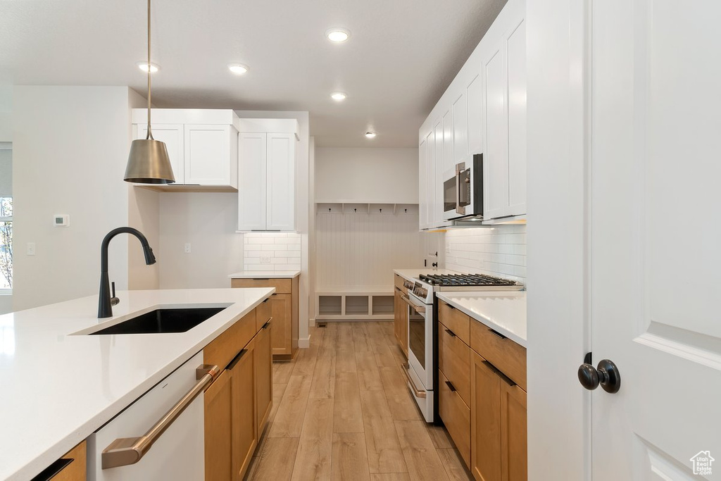 11488 S BINGHAM RIM RD South Jordan, UT 84009