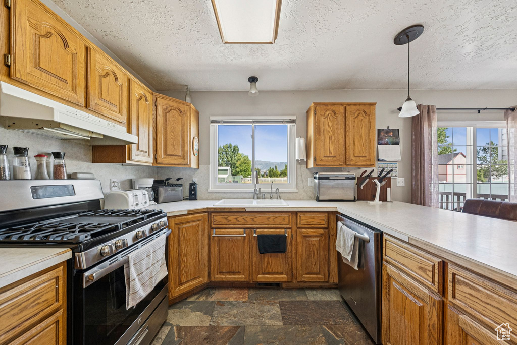3656 S 3850 W West Haven, UT 84401