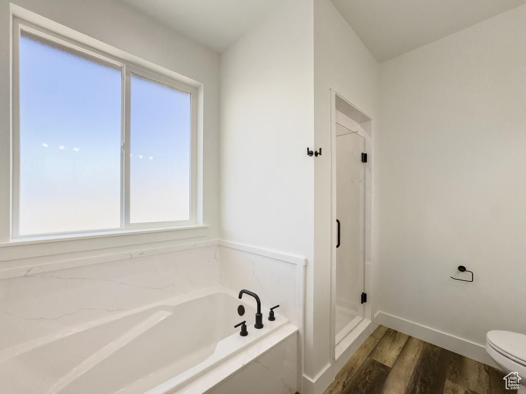 Photo 14 for MLS #2106346 at 827 E Jenny Ln