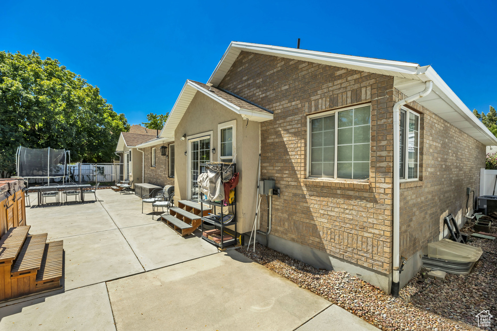 9851 S BIRDIE WAY South Jordan, UT 84009