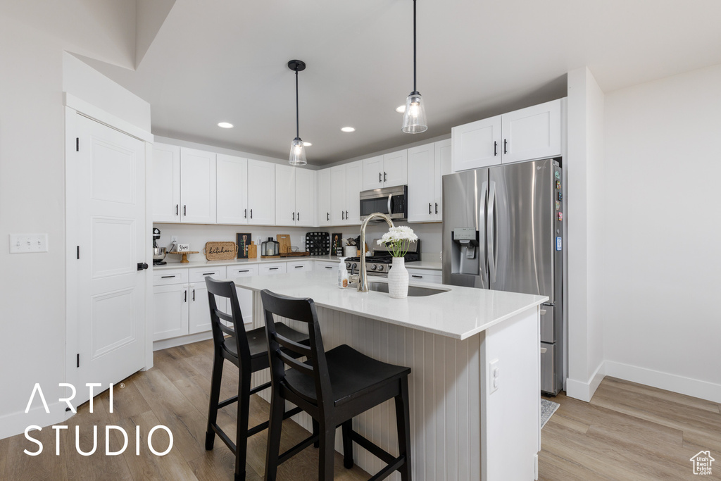 7212 S HAROLDS WAY South Weber, UT 84405