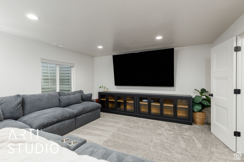 7212 S HAROLDS WAY South Weber, UT 84405