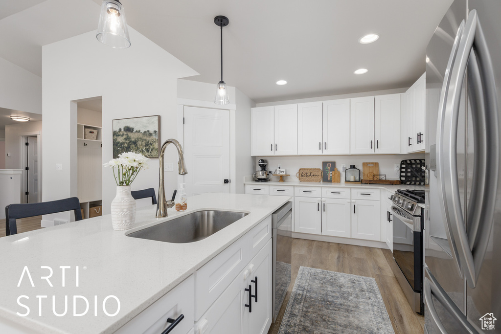 7212 S HAROLDS WAY South Weber, UT 84405