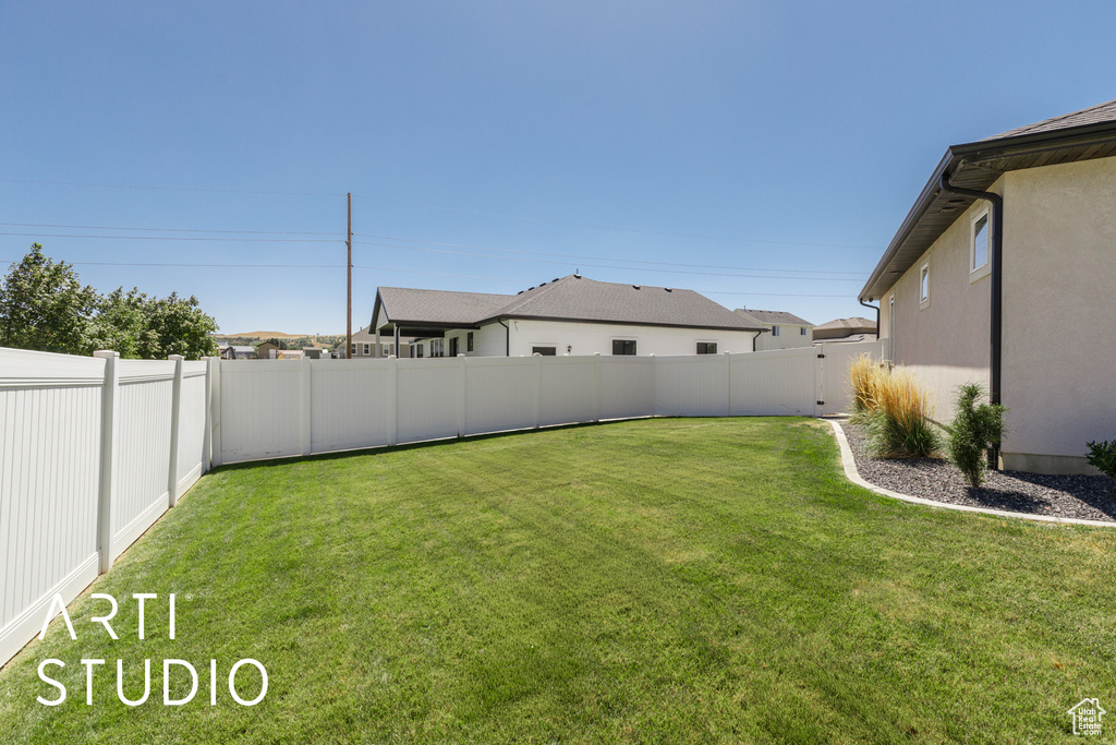 7212 S HAROLDS WAY South Weber, UT 84405