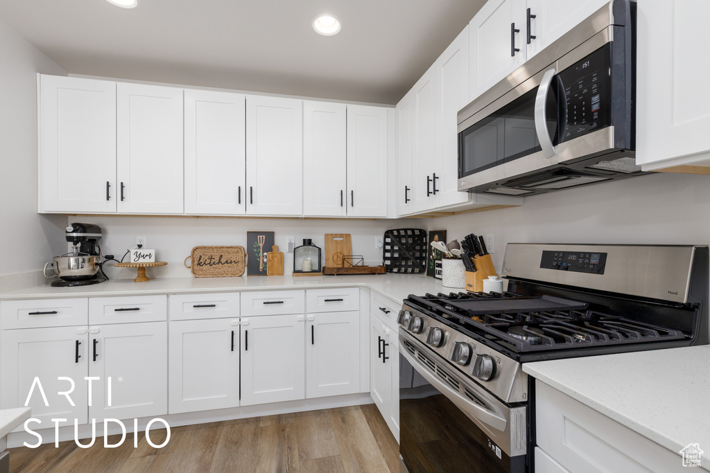 7212 S HAROLDS WAY South Weber, UT 84405