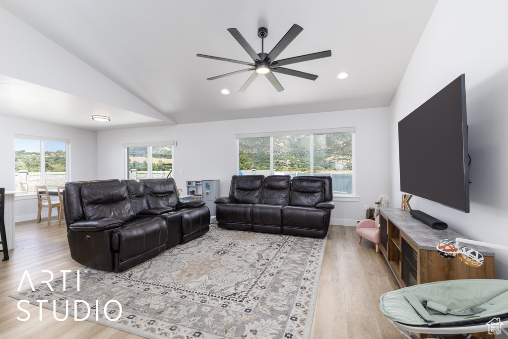 7212 S HAROLDS WAY South Weber, UT 84405